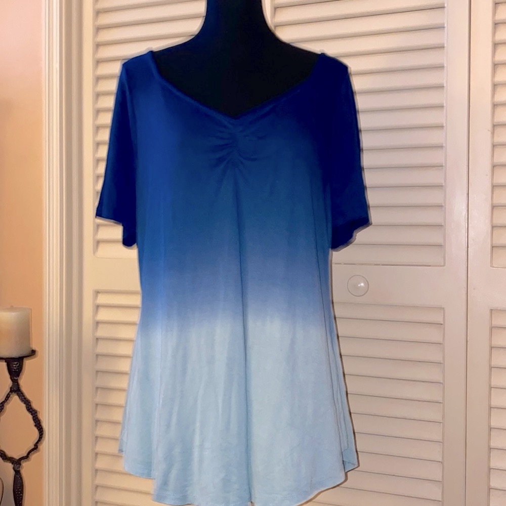 Lane Bryant Blue Ombre Short Sleeve Peplum Tunic Top - Size 18/20 (2x)